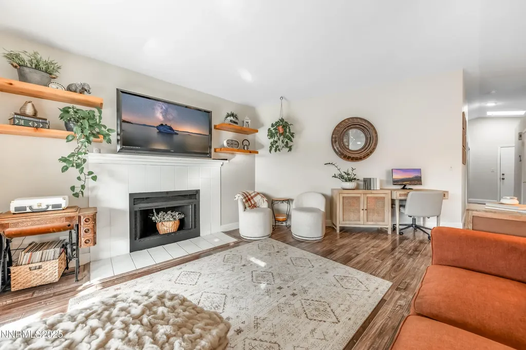 6052 Bankside Reno NV 89523