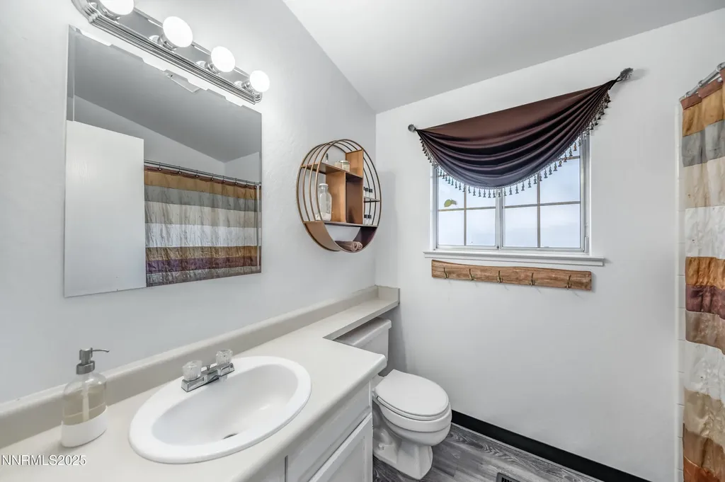 6052 Bankside Reno NV 89523