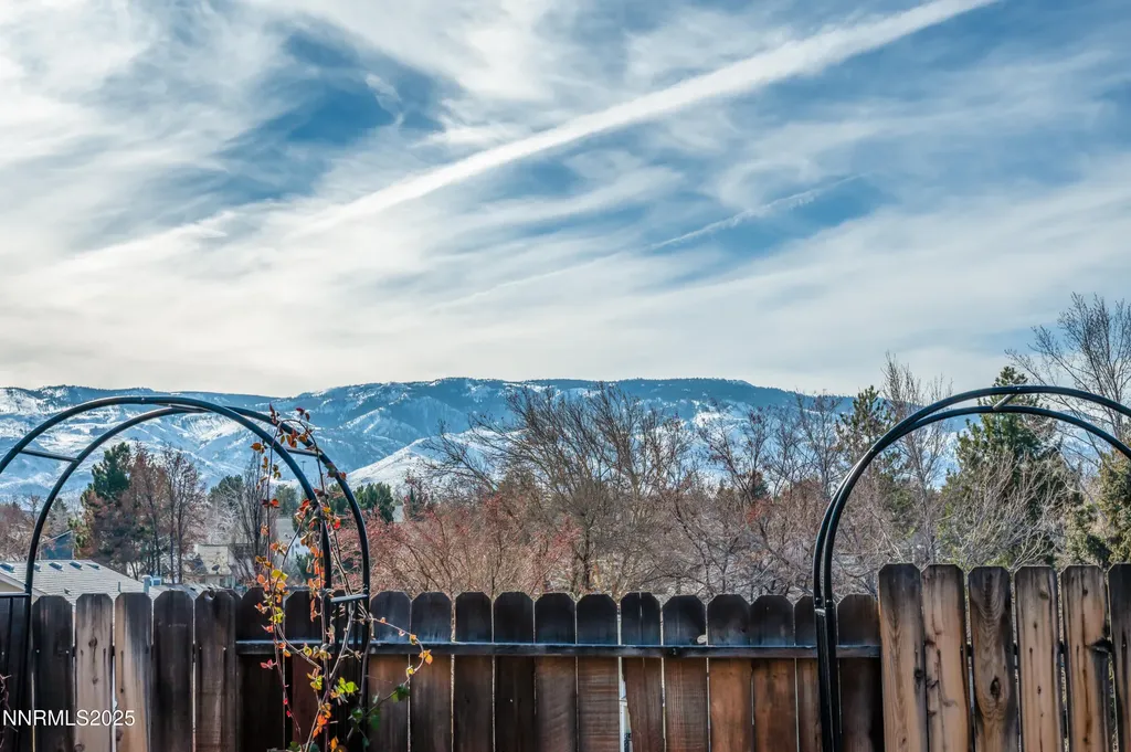 6052 Bankside Reno NV 89523