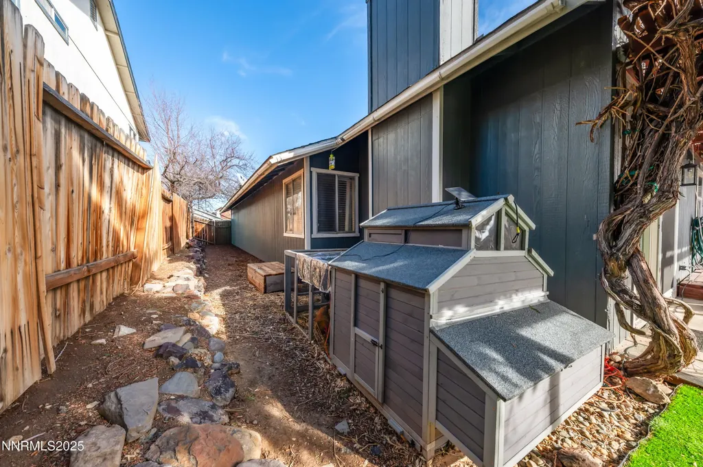 6052 Bankside Reno NV 89523