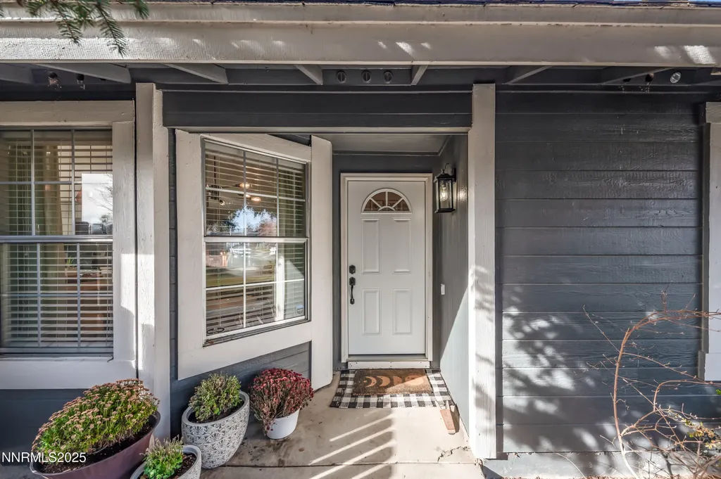 6052 Bankside Reno NV 89523