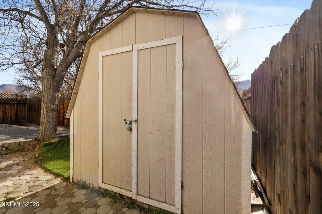 4086 Sycamore Reno NV 89502
