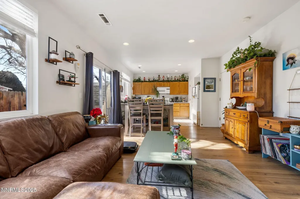 4086 Sycamore Reno NV 89502