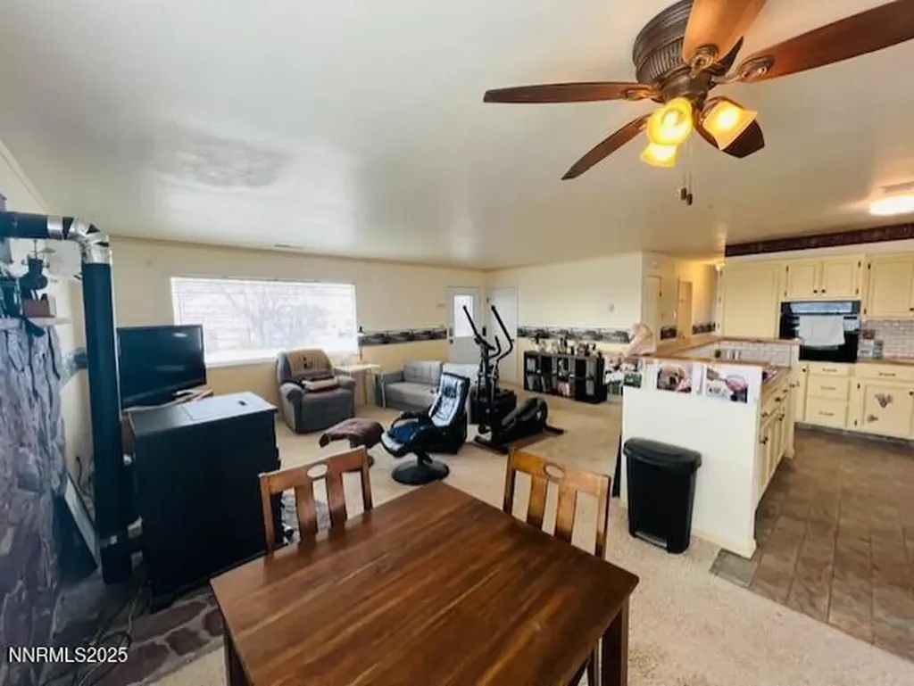 3825 Keyes Fallon NV 89406