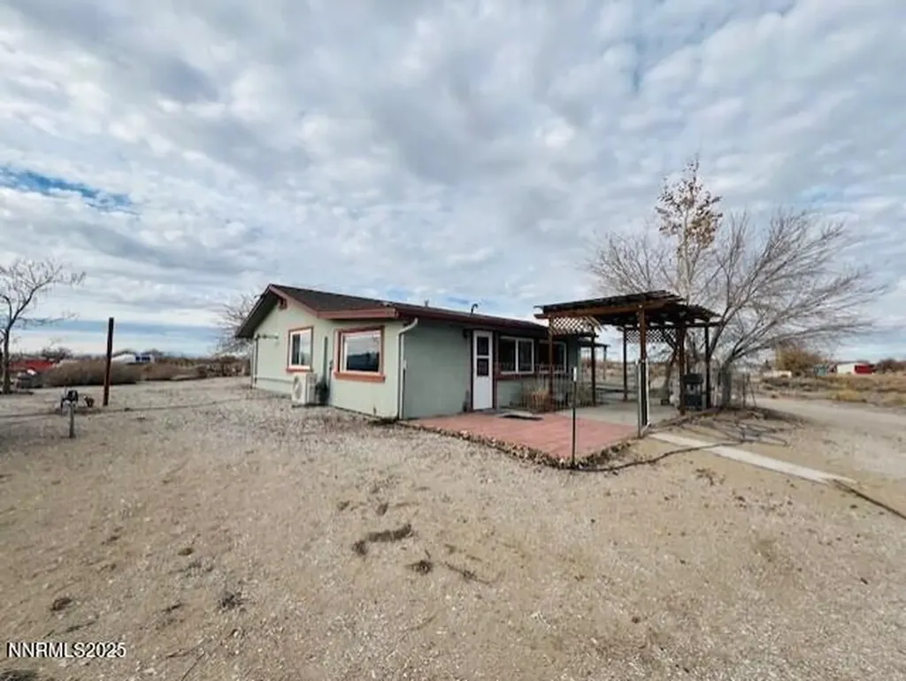 3825 Keyes Fallon NV 89406