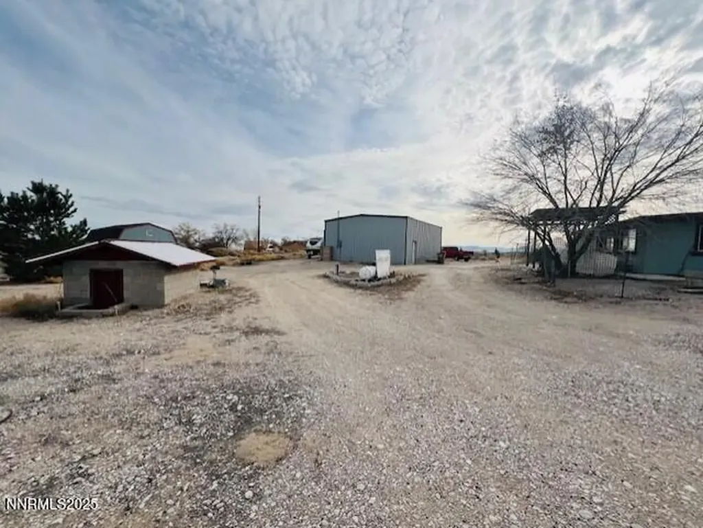 3825 Keyes Fallon NV 89406