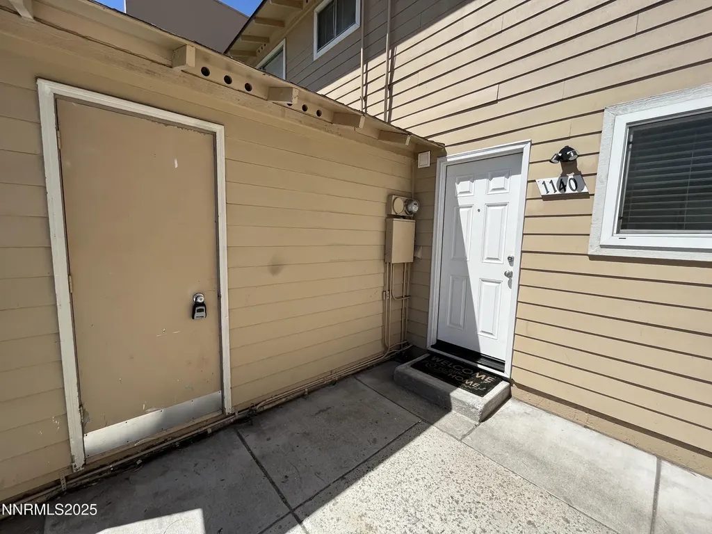 1140 Curry Carson City NV 89703