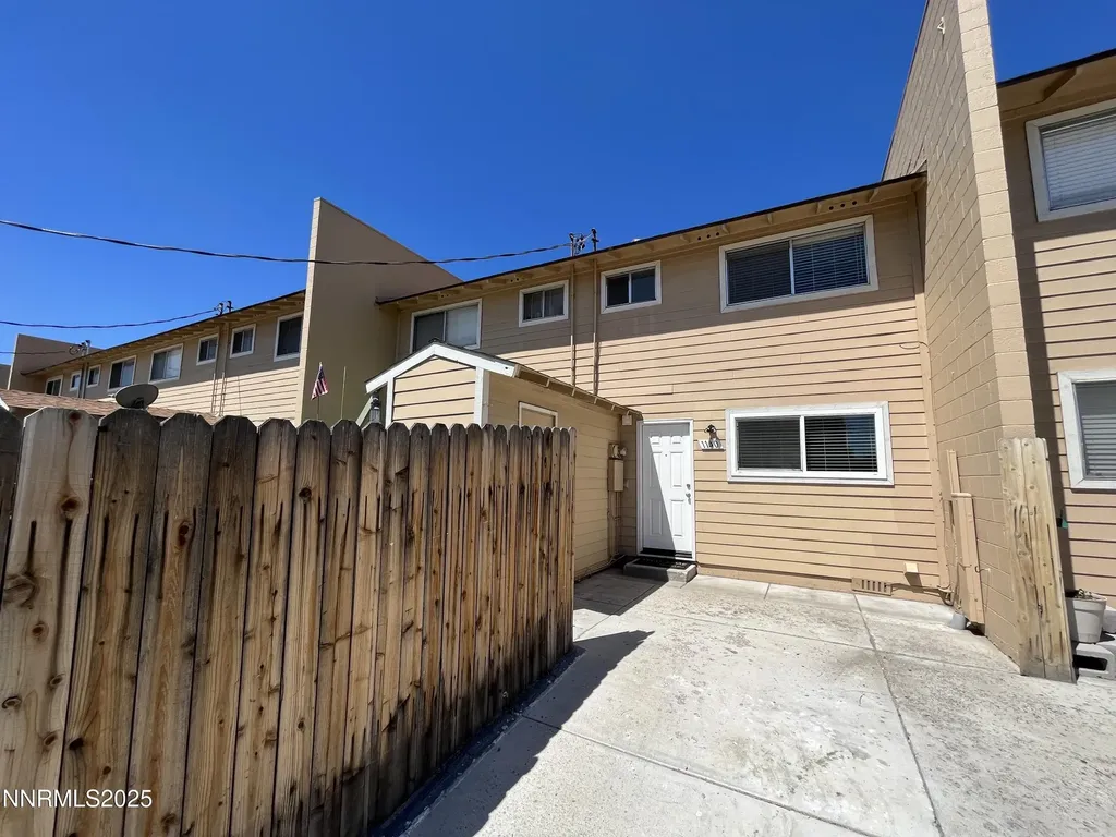 1140 Curry Carson City NV 89703