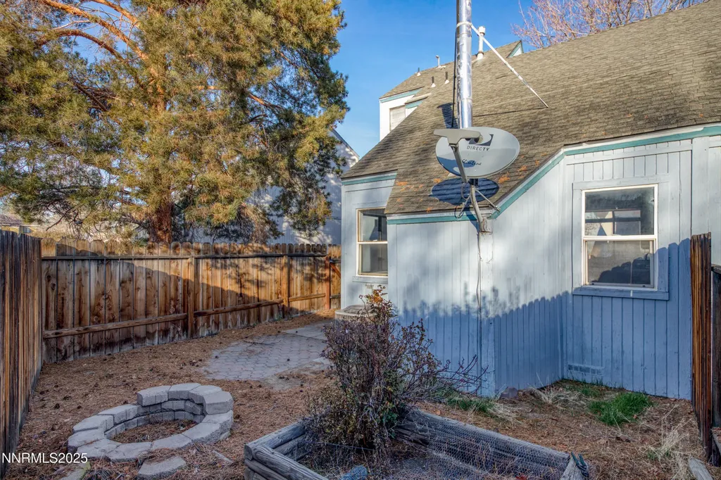 2545 Garfield Sparks NV 89431