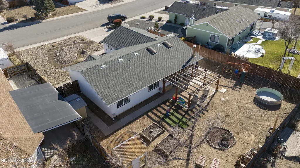 1422 Patricia Gardnerville NV 89460