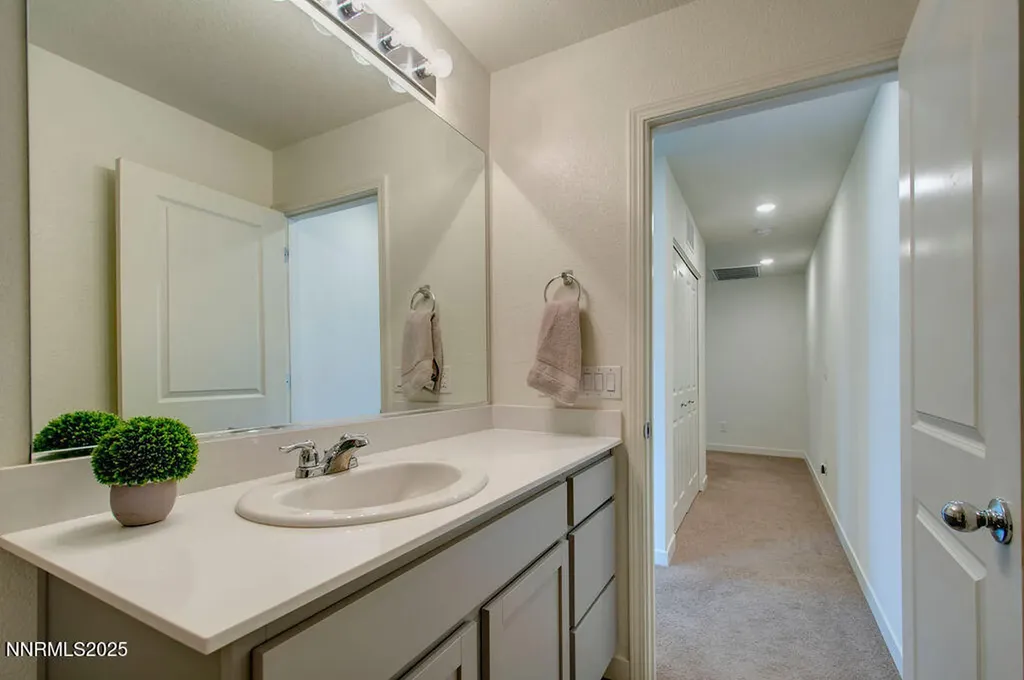 604 Selene Moon Reno NV 89506