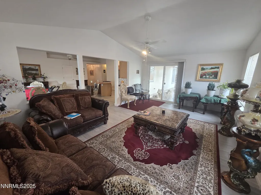 117 Primrose Fernley NV 89408