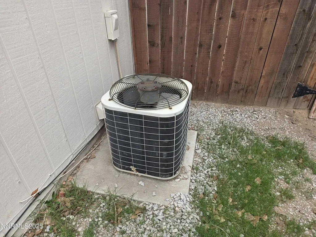 117 Primrose Fernley NV 89408