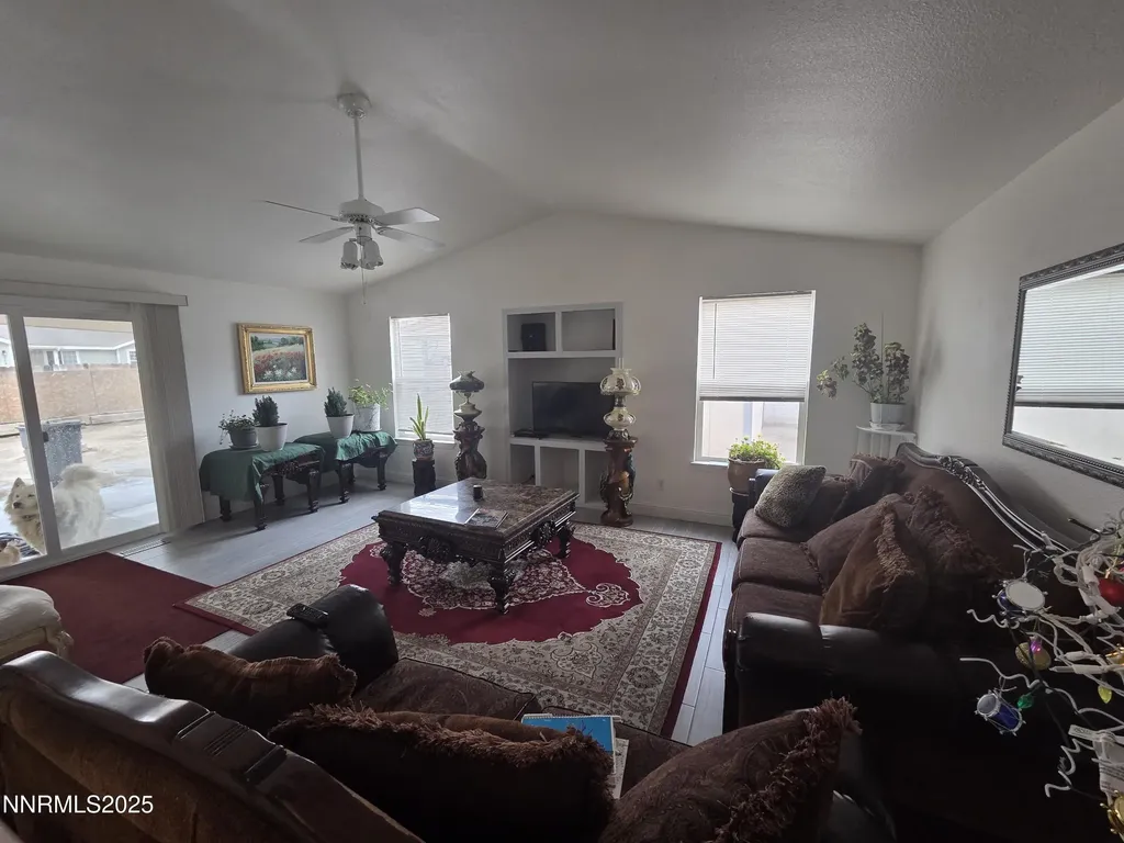 117 Primrose Fernley NV 89408