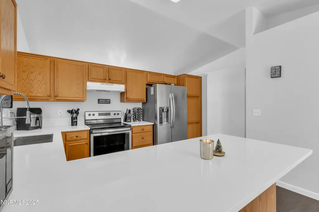 7008 Mozart Sun Valley NV 89433