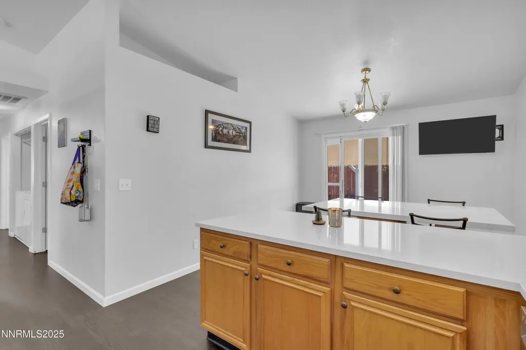 7008 Mozart Sun Valley NV 89433