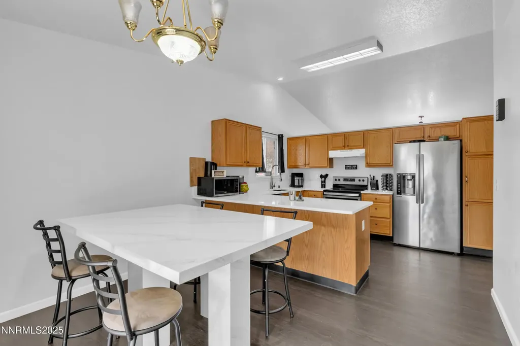 7008 Mozart Sun Valley NV 89433