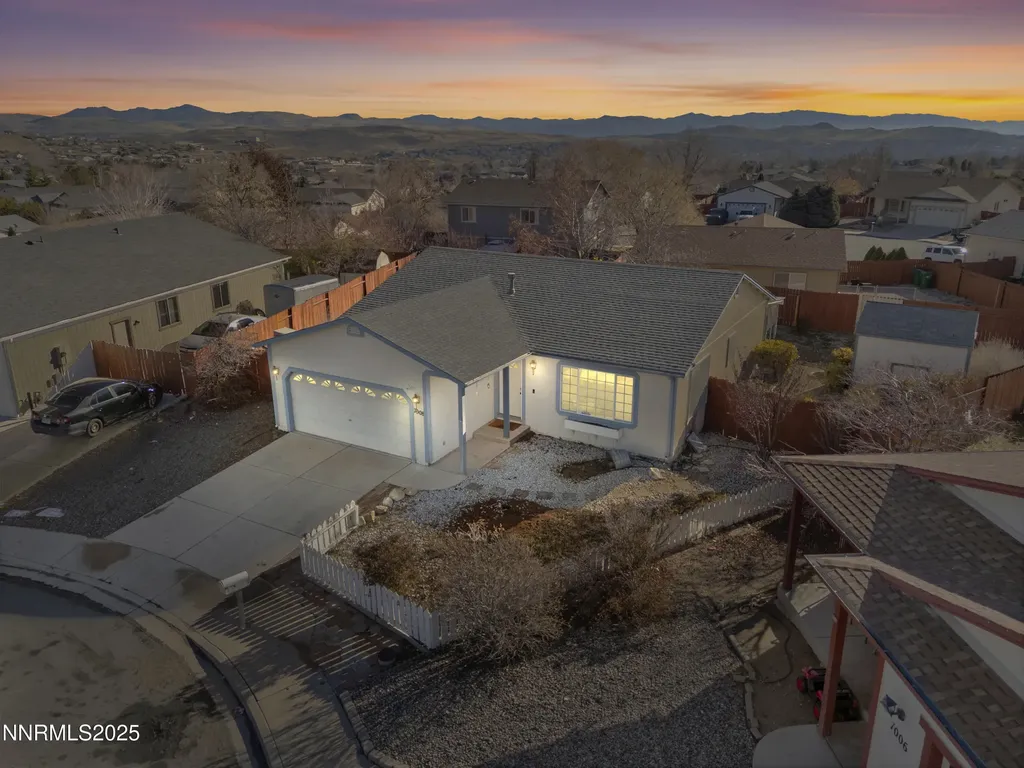 7008 Mozart Sun Valley NV 89433