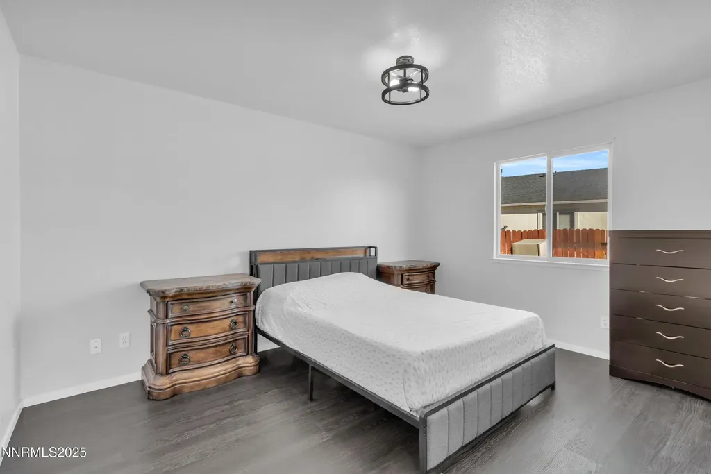 7008 Mozart Sun Valley NV 89433