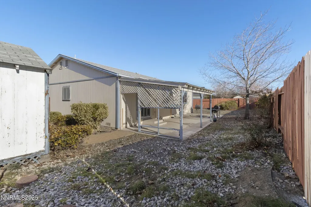 7008 Mozart Sun Valley NV 89433