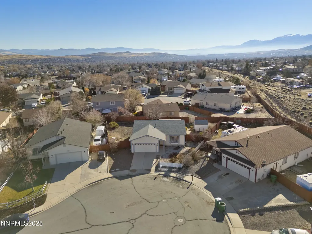 7008 Mozart Sun Valley NV 89433