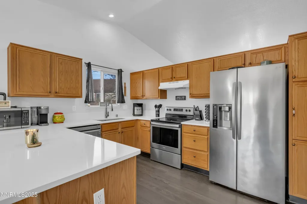 7008 Mozart Sun Valley NV 89433