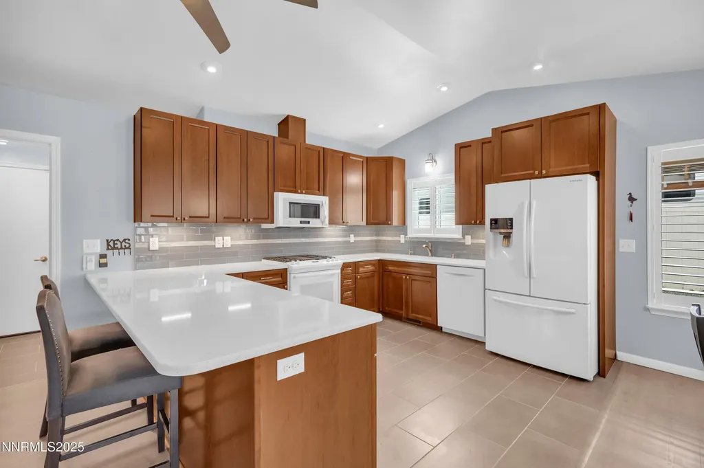 1370 White Bluffs Fernley NV 89408