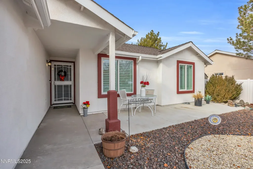 1370 White Bluffs Fernley NV 89408