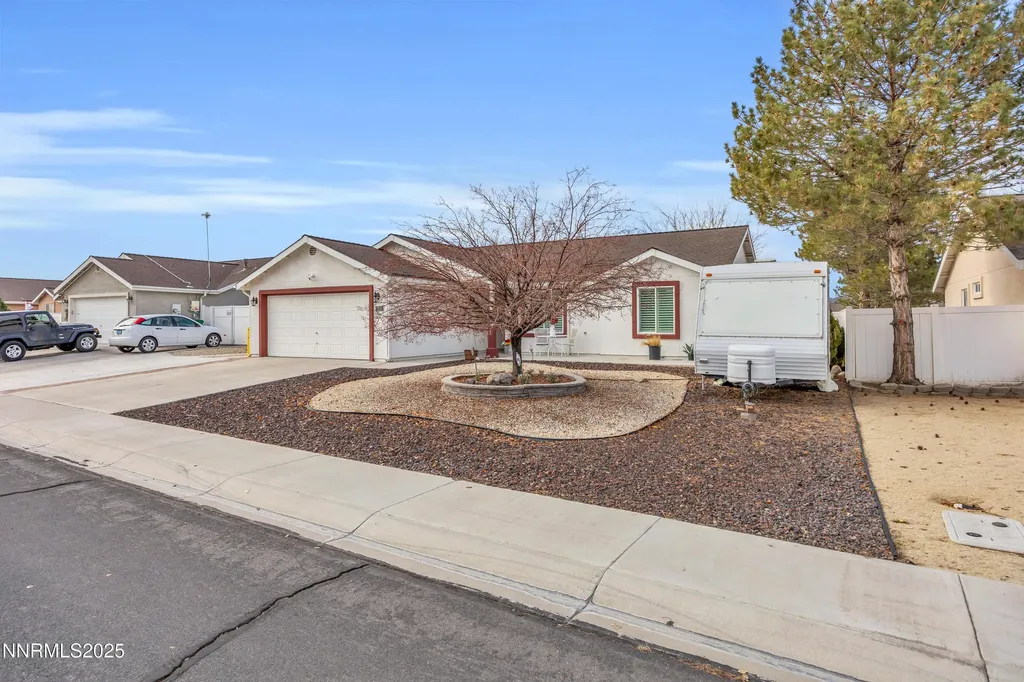 1370 White Bluffs Fernley NV 89408