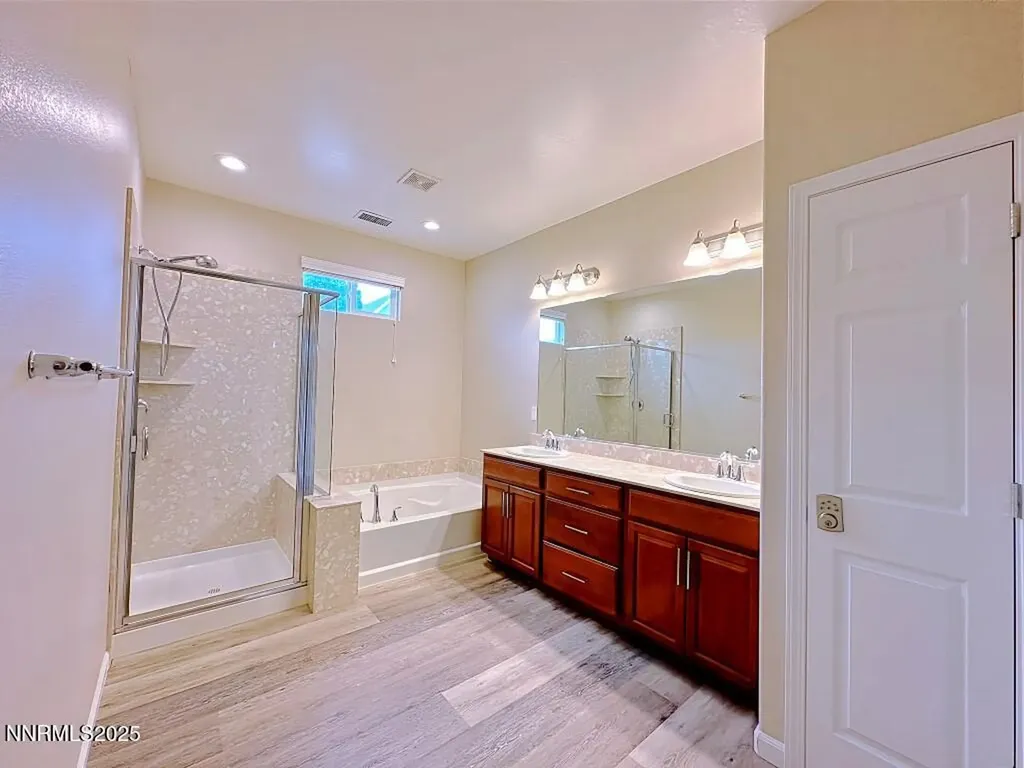 2180 Alamo Square Reno NV 89509
