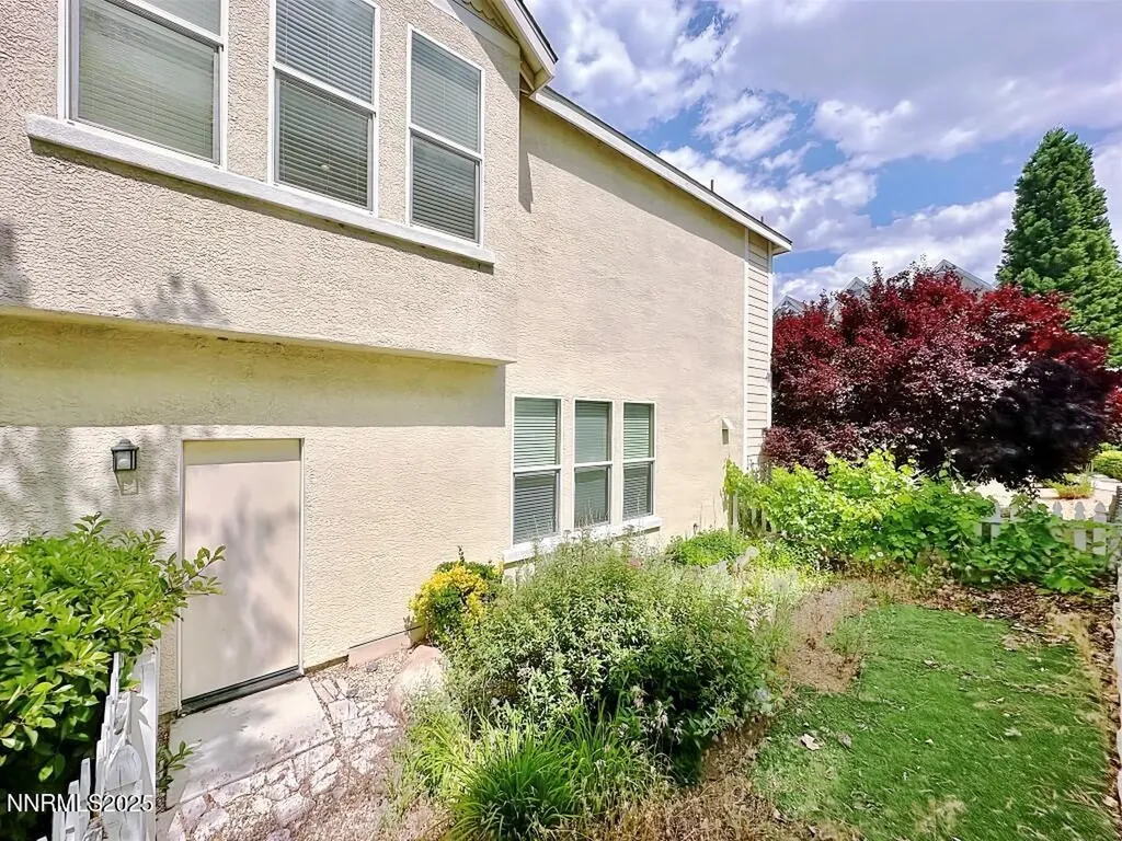 2180 Alamo Square Reno NV 89509