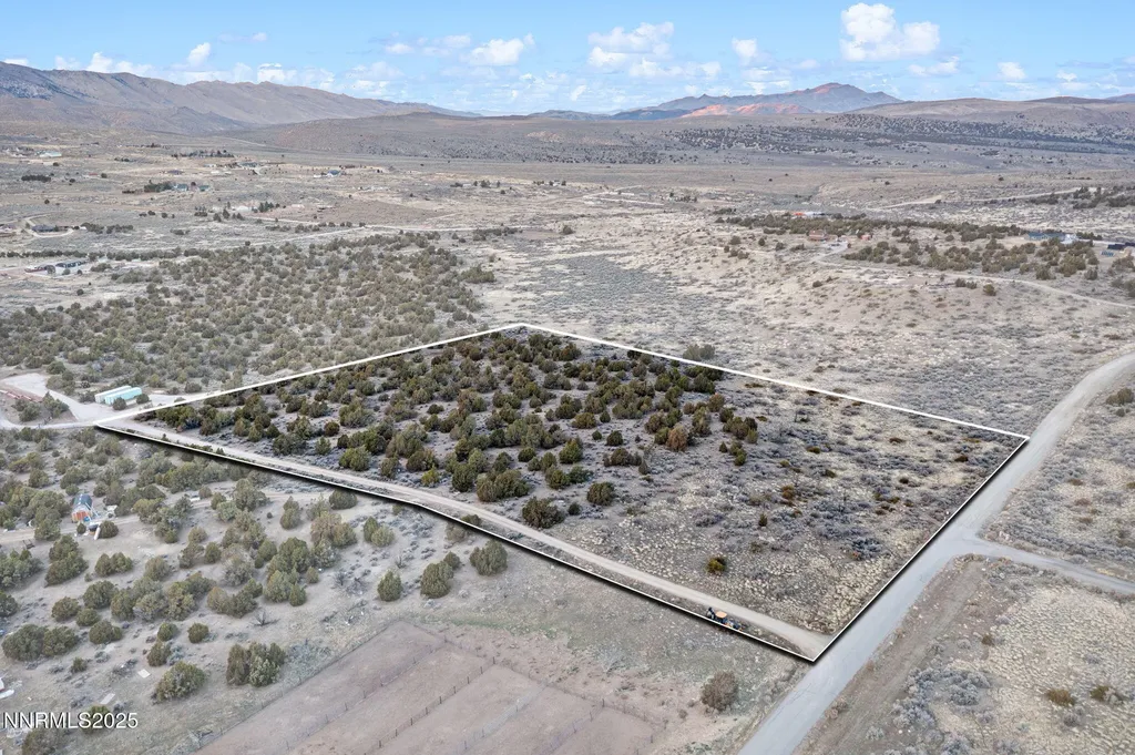 1230 Deerlodge Reno NV 89508