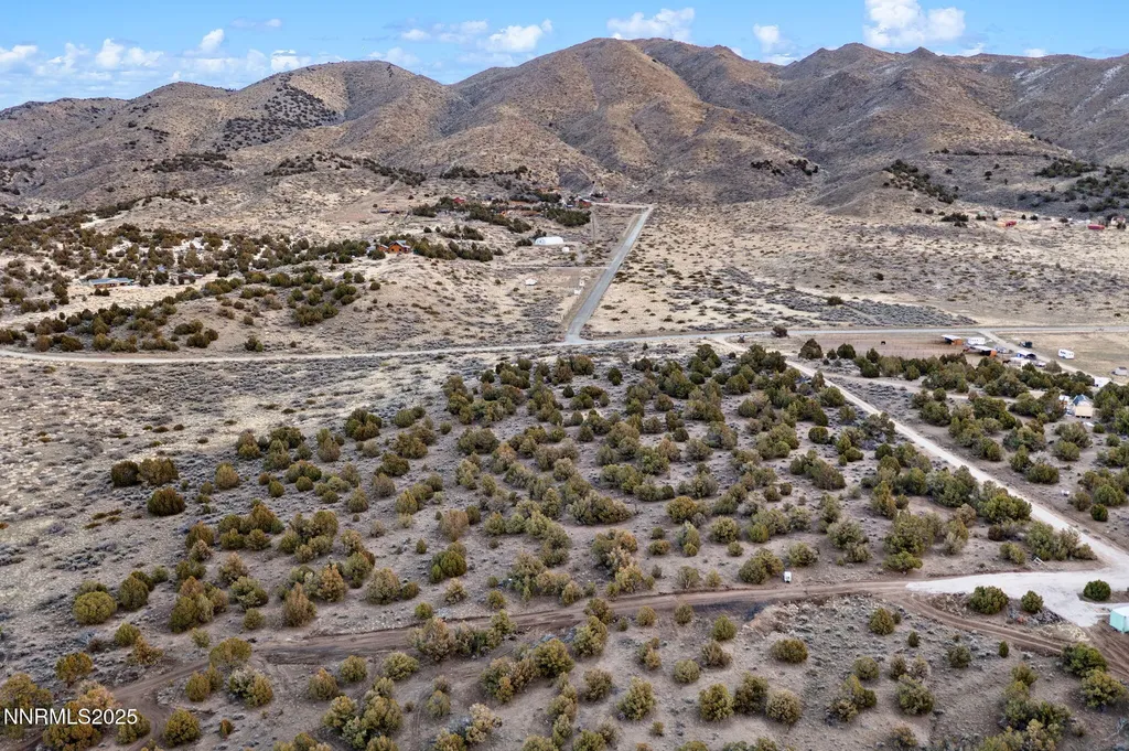 1230 Deerlodge Reno NV 89508