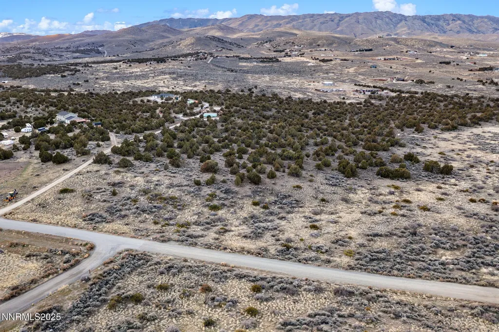 1230 Deerlodge Reno NV 89508
