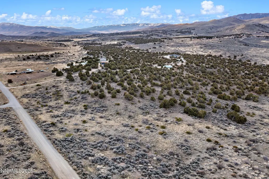 1230 Deerlodge Reno NV 89508
