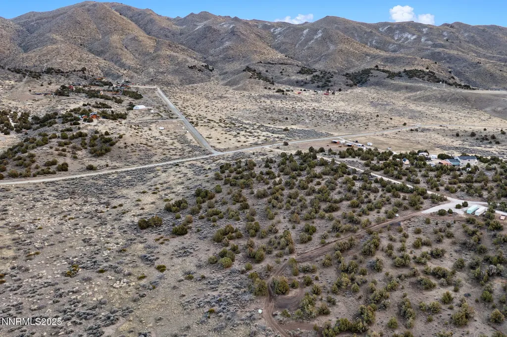 1230 Deerlodge Reno NV 89508