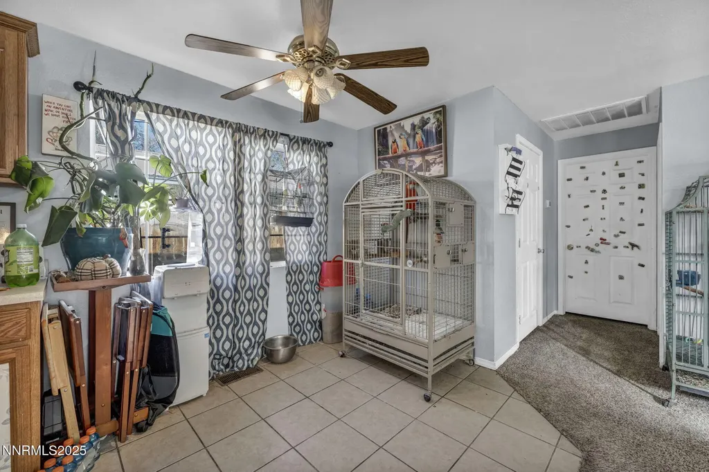 687 Douglas Fallon NV 89406