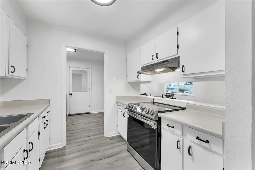 745 Akard Reno NV 89503