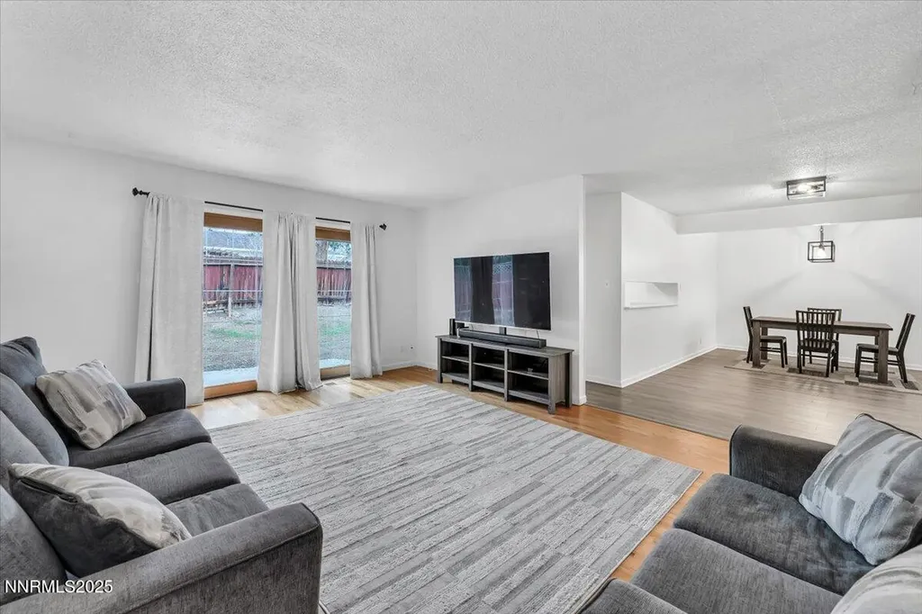 745 Akard Reno NV 89503