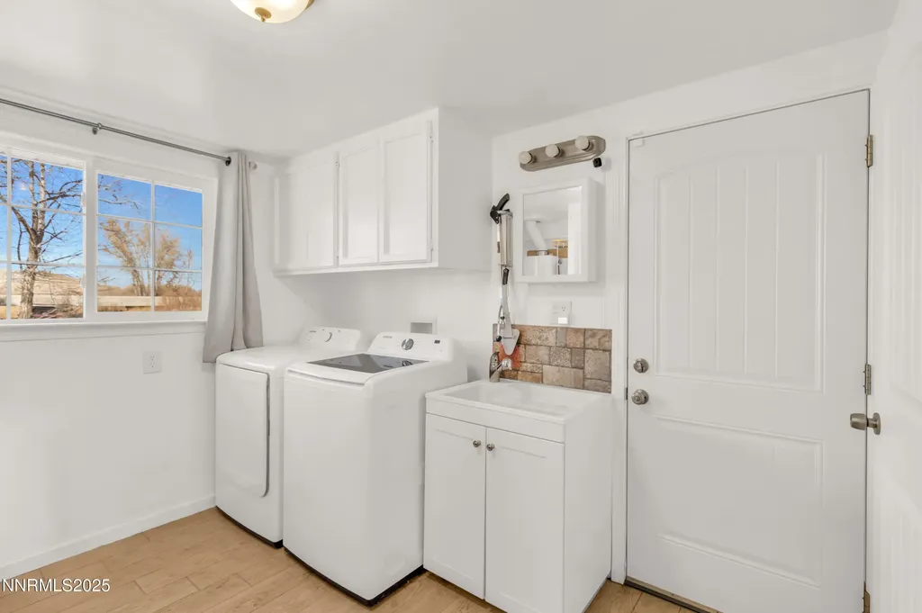 4 Glasner Yerington NV 89447