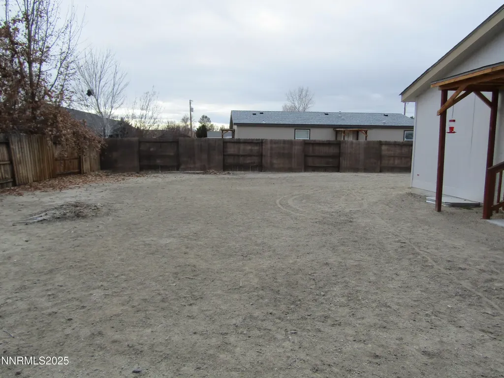 202 Quail Run Yerington NV 89447
