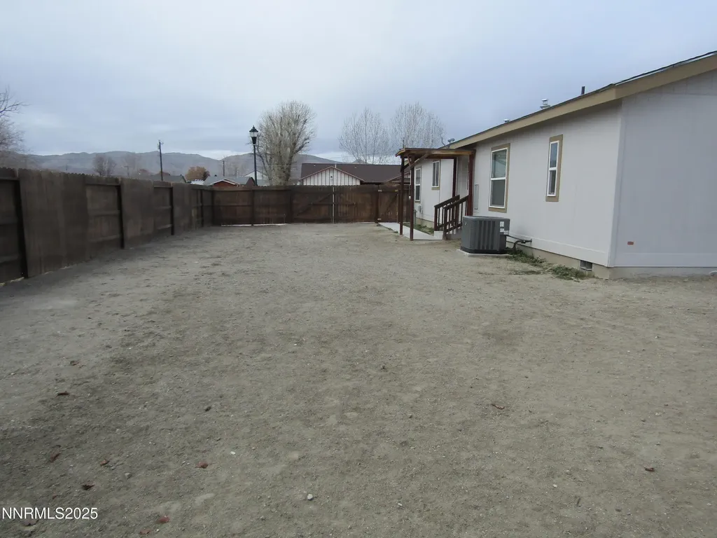 202 Quail Run Yerington NV 89447