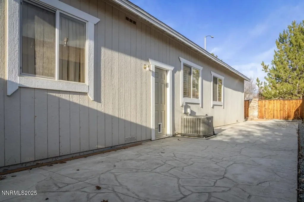 7834 Tiburon Sparks NV 89436