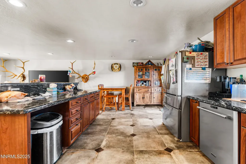 1775 Mizpah Winnemucca NV 89445