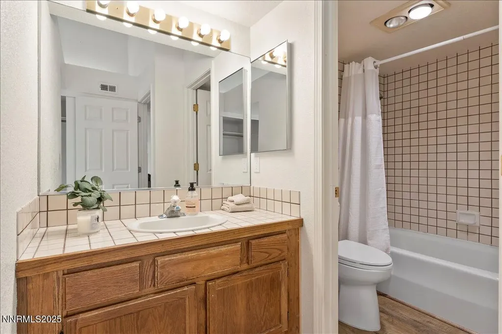 3170 Wedgewood Reno NV 89509