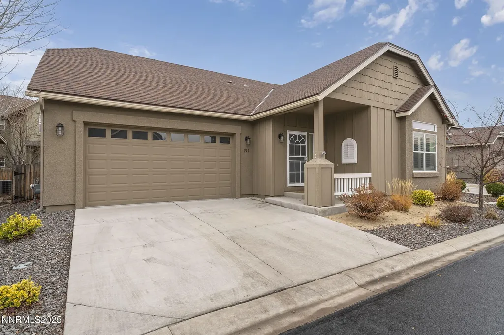 985 Floral Ridge Sparks NV 89436