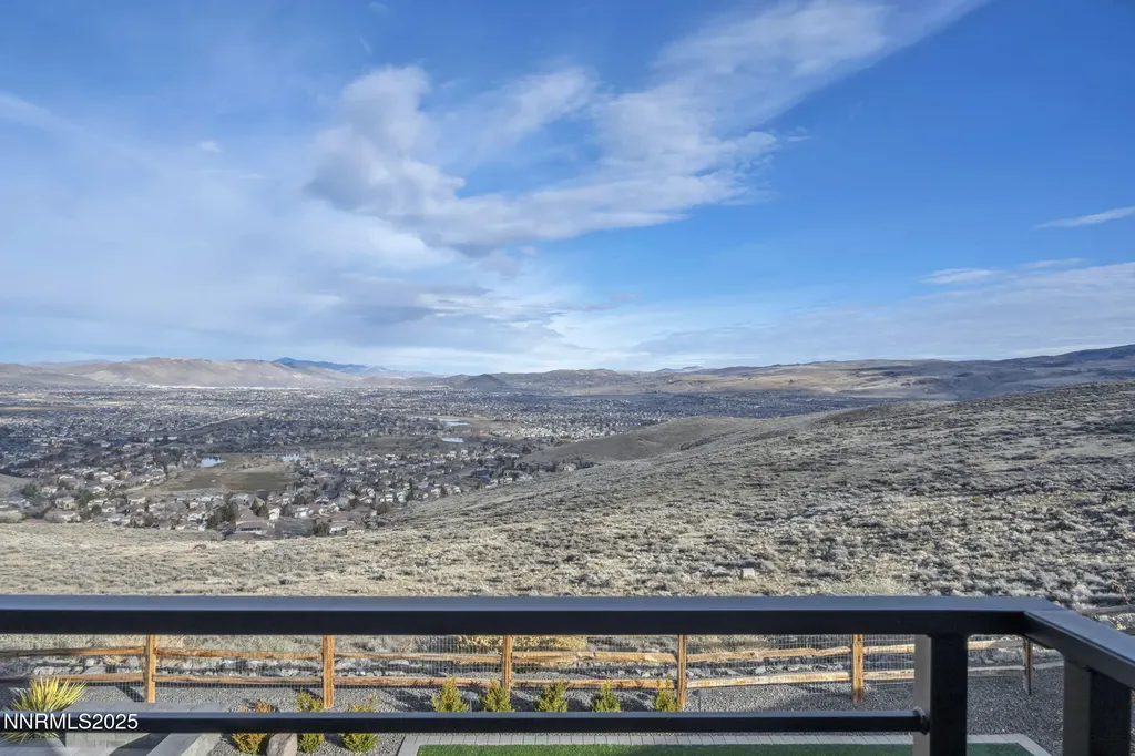 5448 Fossilstone Sparks NV 89436