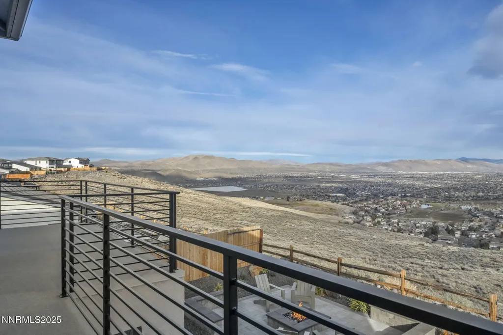 5448 Fossilstone Sparks NV 89436