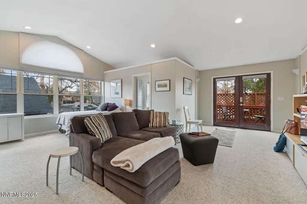 543 California Reno NV 89501