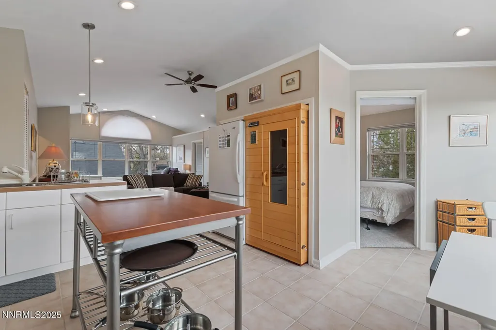 543 California Reno NV 89501